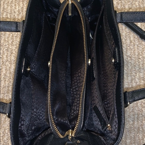 Kate Spade Purse - Picture 4 of 6